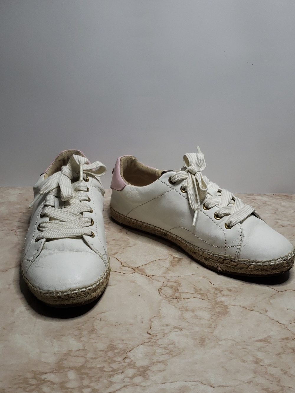 Coach Espadrlles Women’s Casual White Low-Top Sneakers with Pink Size 8